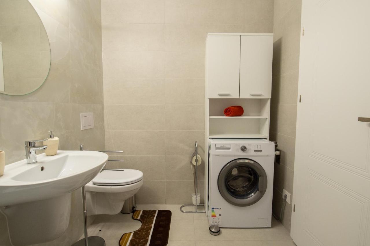 Claseb Apartment Timisoara Esterno foto